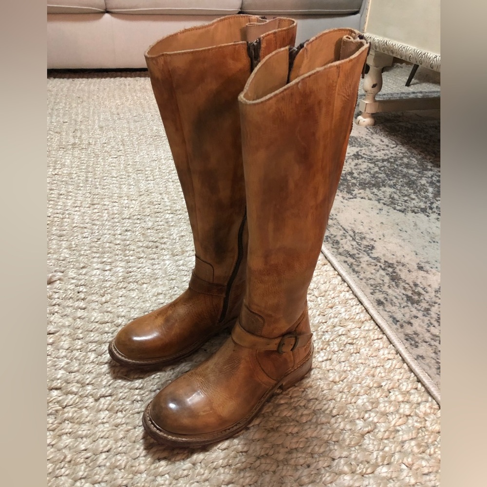 Bed Stu “Glaye” zip up buckle boot